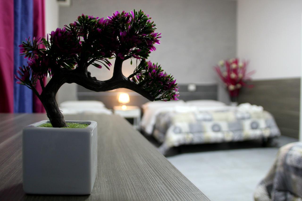 Chiaia Relax Bed & Breakfast Naples Exterior photo